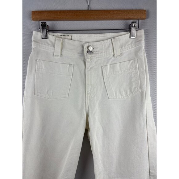 Levis Junior White Straight-Leg Jeans Size 7 M 100% Cotton - Picture 1 of 6